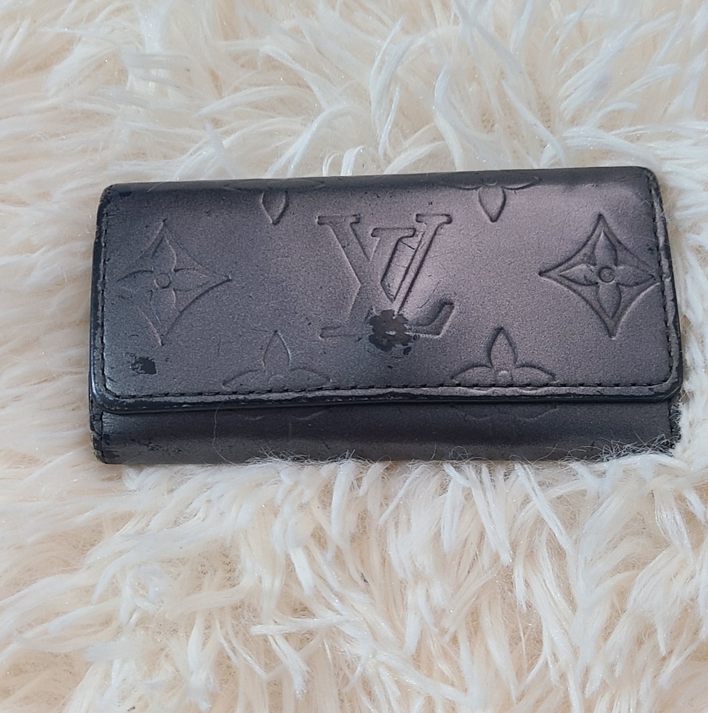 Louis Vuitton Key Wallet